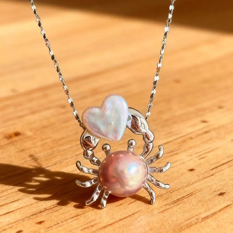 Pearl Crab Pendant Necklace – Elegant Choker for Women
