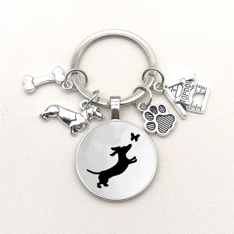 Dachshund Love Keychain – Cute Dog Gift