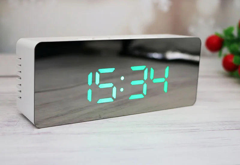 LED Digital Alarm Clock – Temperature Display for Bedroom