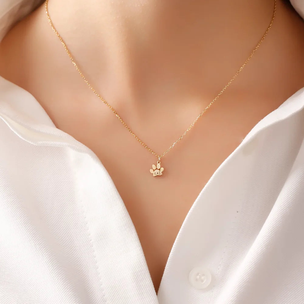 Custom Pet Name Necklace – Engraved Paw Charm Jewelry